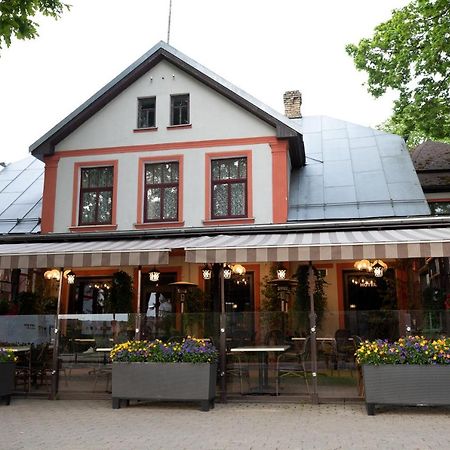 City Center Kakis B&B Sigulda Ngoại thất bức ảnh