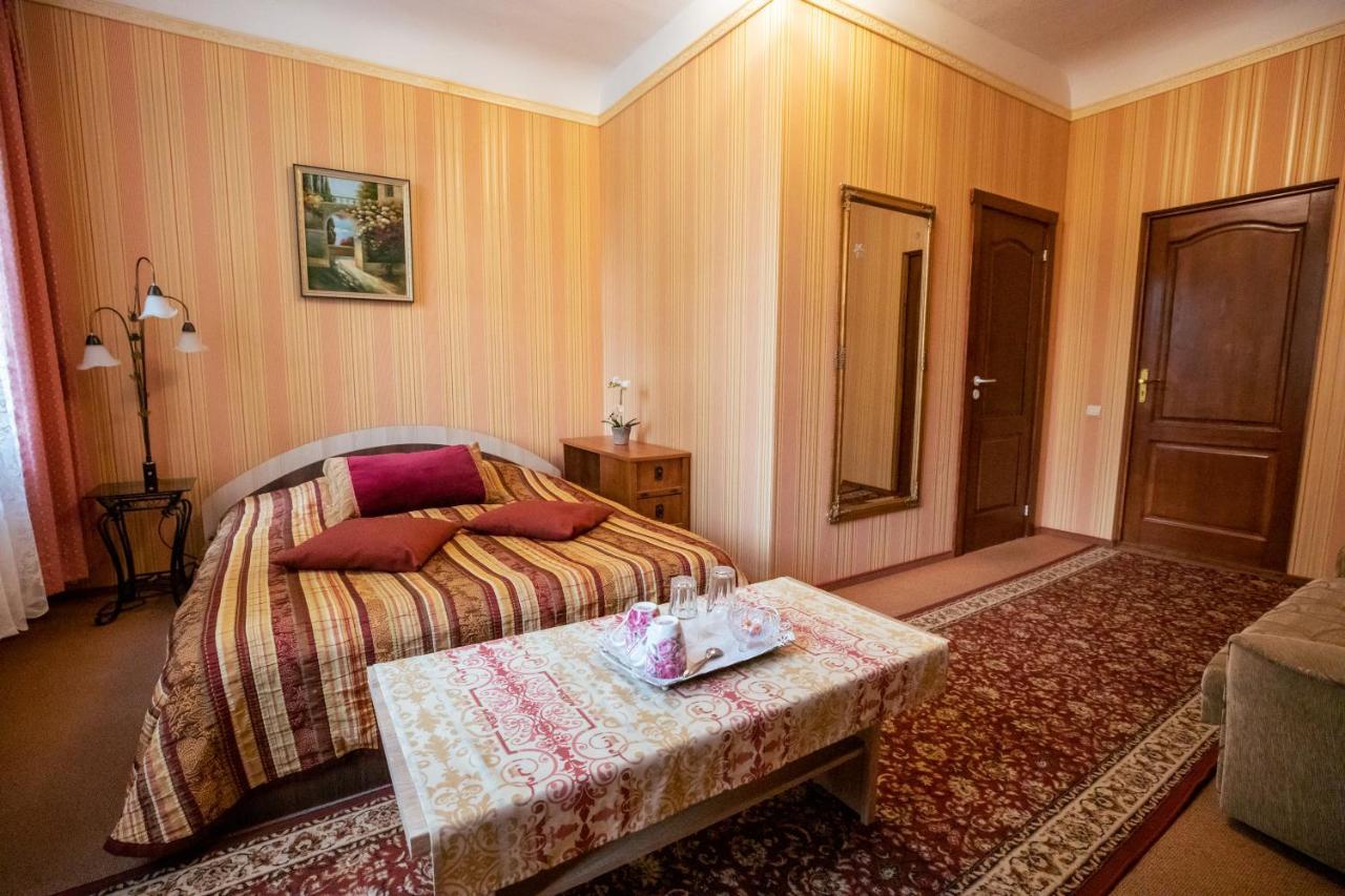 City Center Kakis B&B Sigulda Ngoại thất bức ảnh