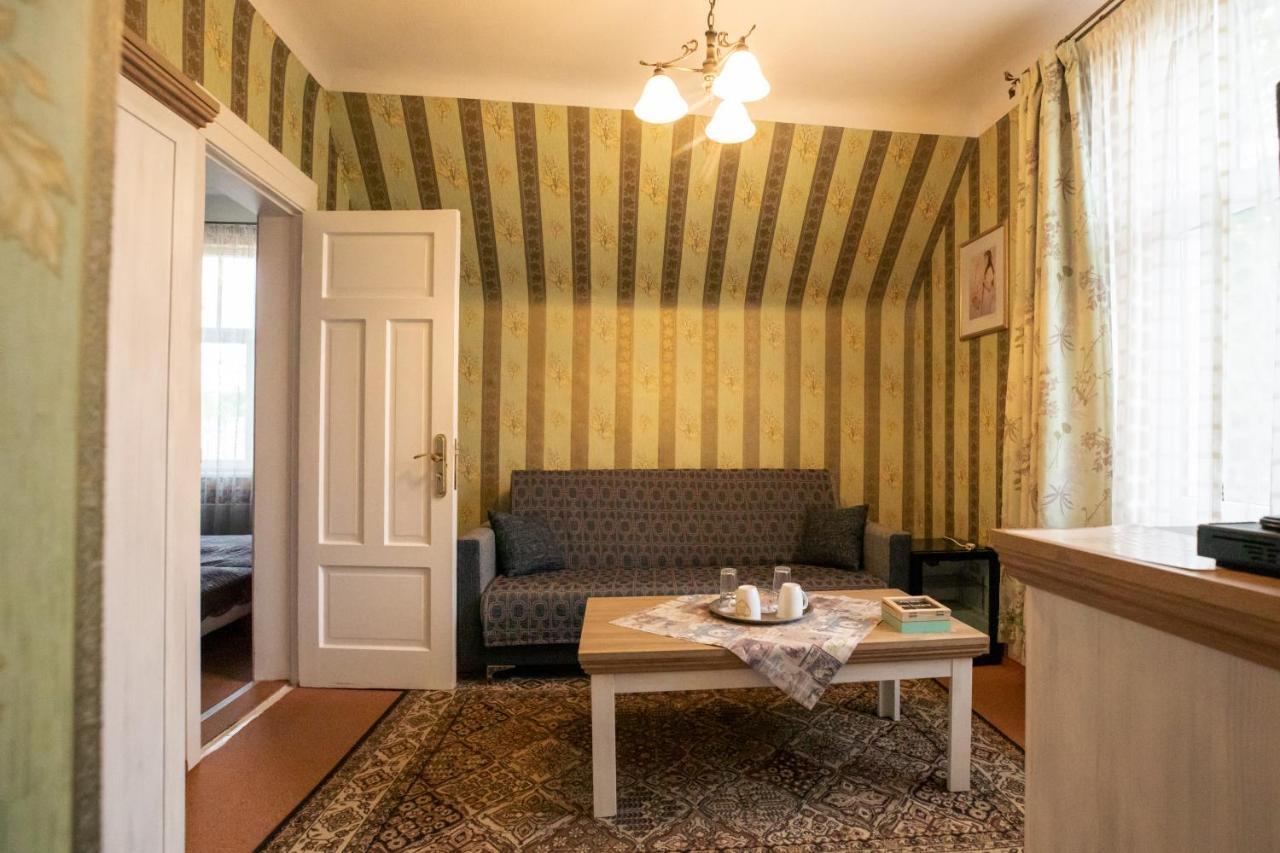 City Center Kakis B&B Sigulda Ngoại thất bức ảnh