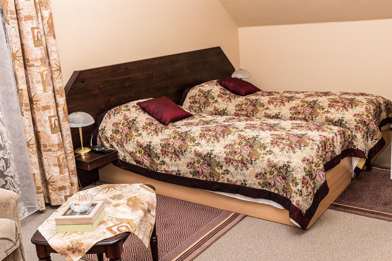 City Center Kakis B&B Sigulda Ngoại thất bức ảnh